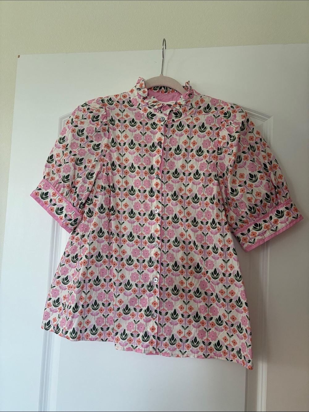 entro Pink Floral Button-Front Blouse